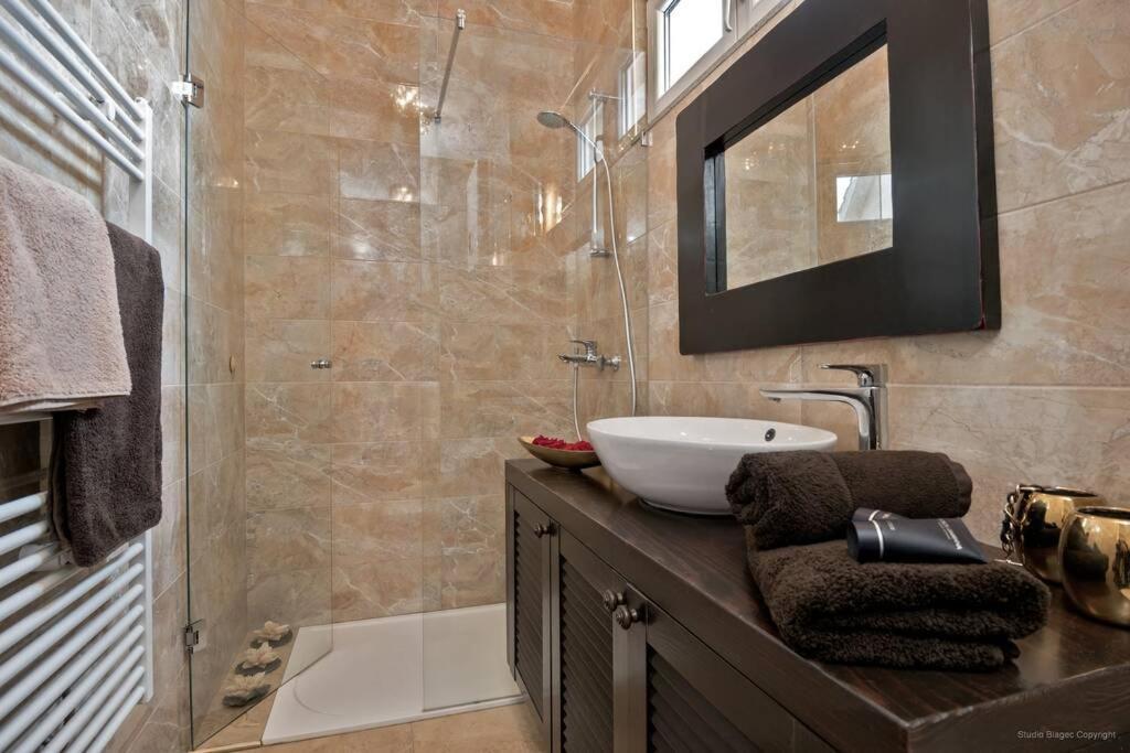 Ensidia Luxury Suite Split Extérieur photo